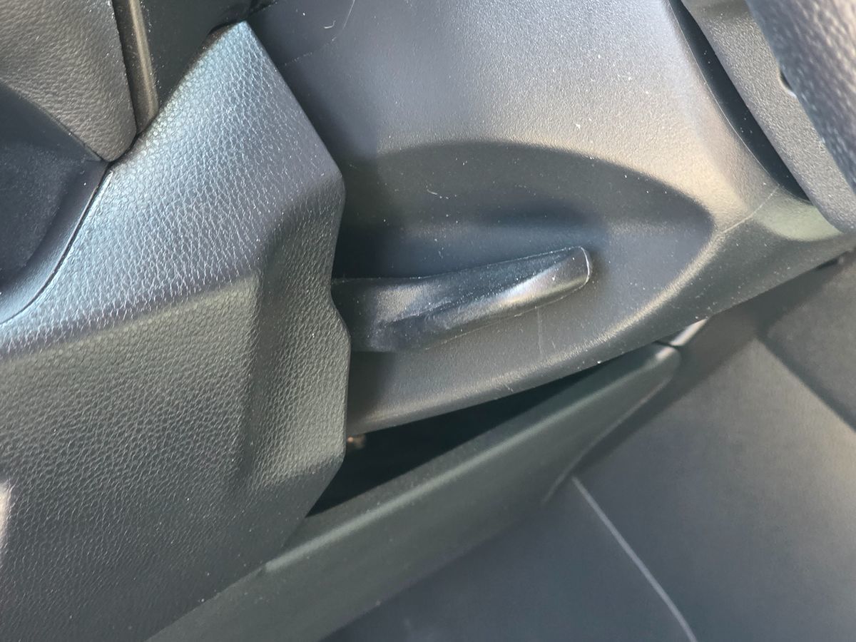 Toyota RAV4 photo 51