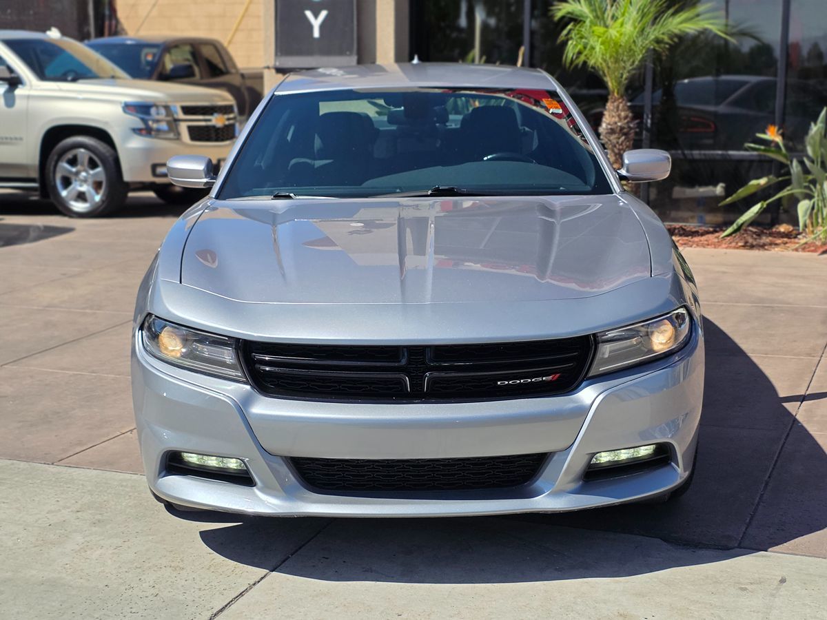 Dodge Charger photo 4