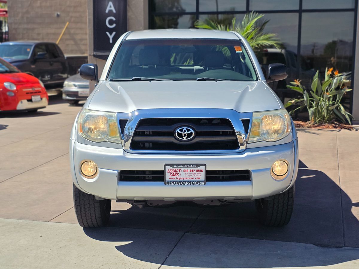 Toyota Tacoma photo 4