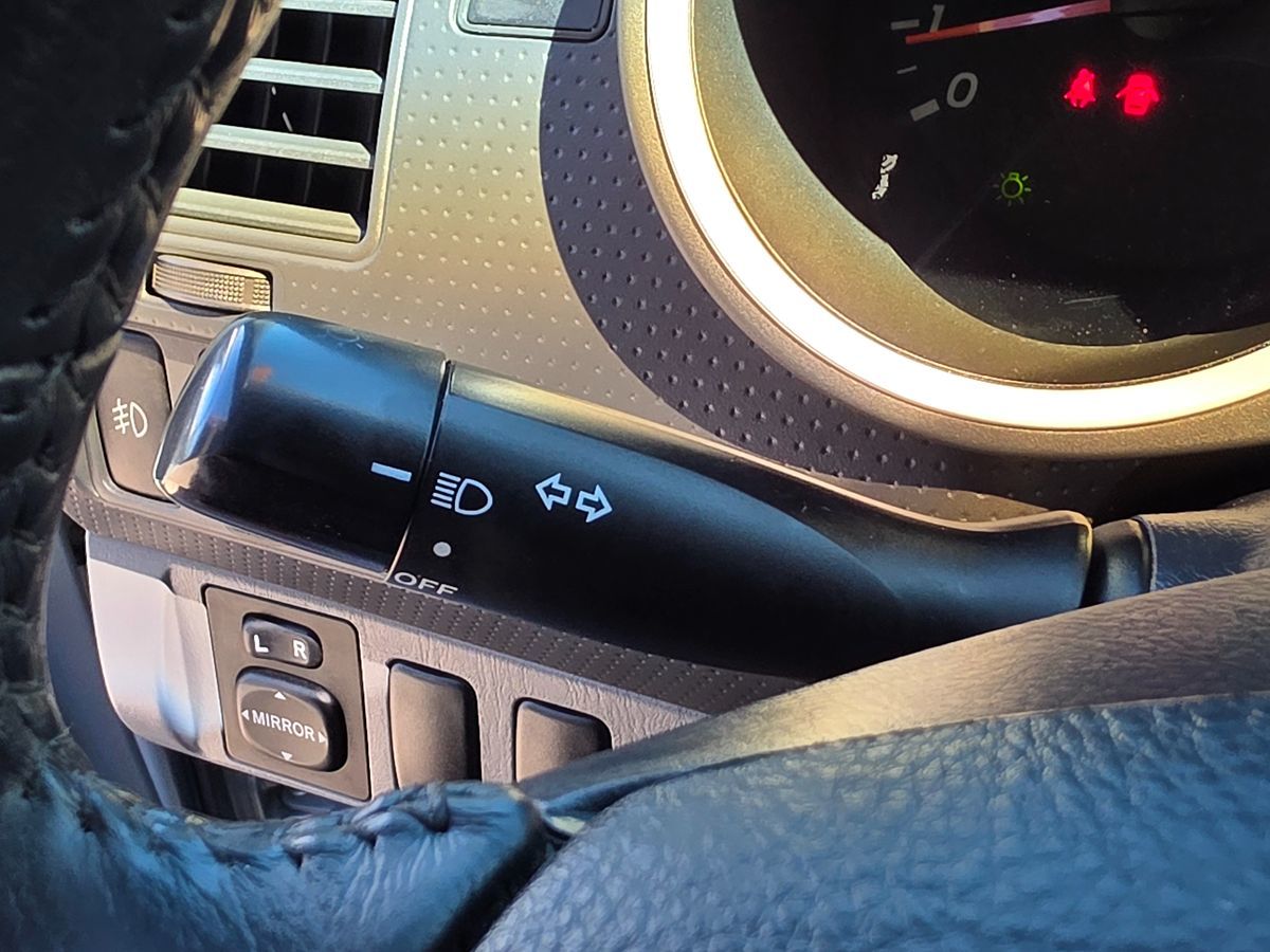 Toyota Tacoma photo 38