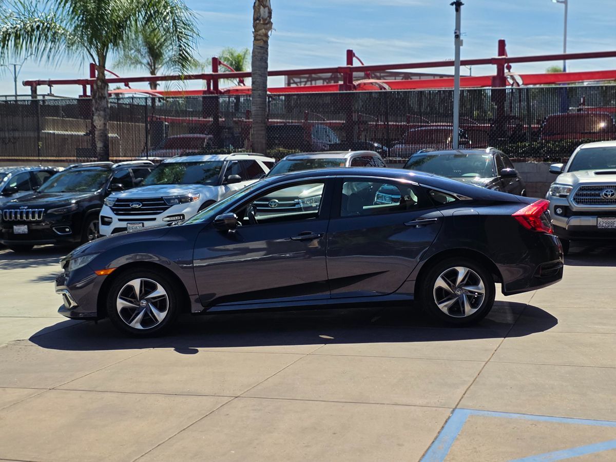 Honda Civic photo 9