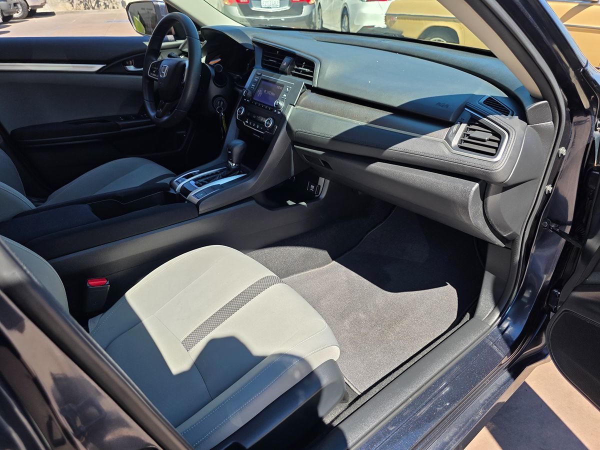 Honda Civic photo 15