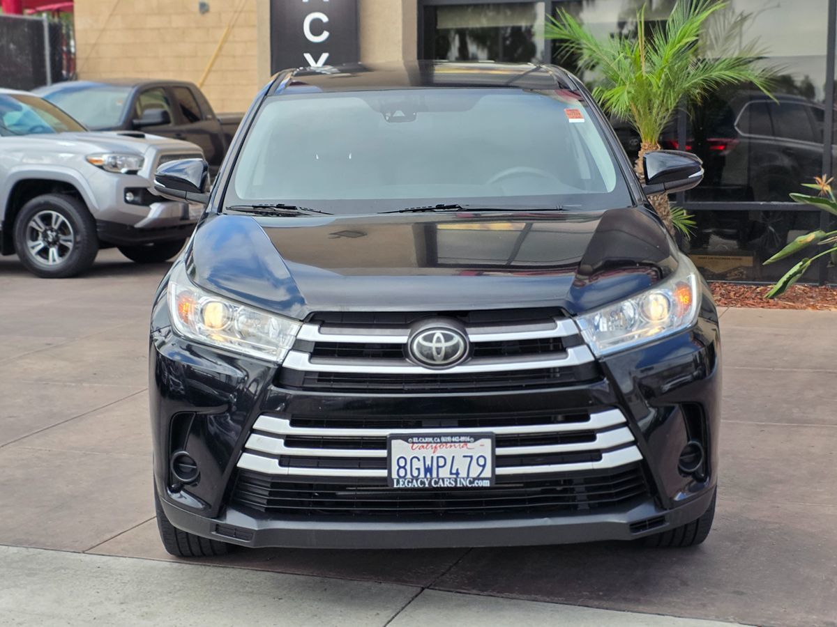 Toyota Highlander photo 4