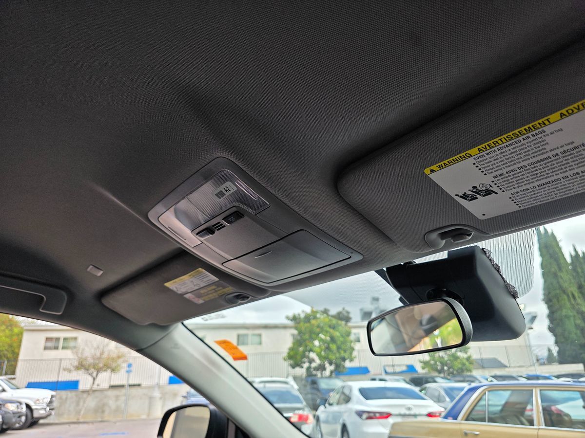 Toyota Highlander photo 18