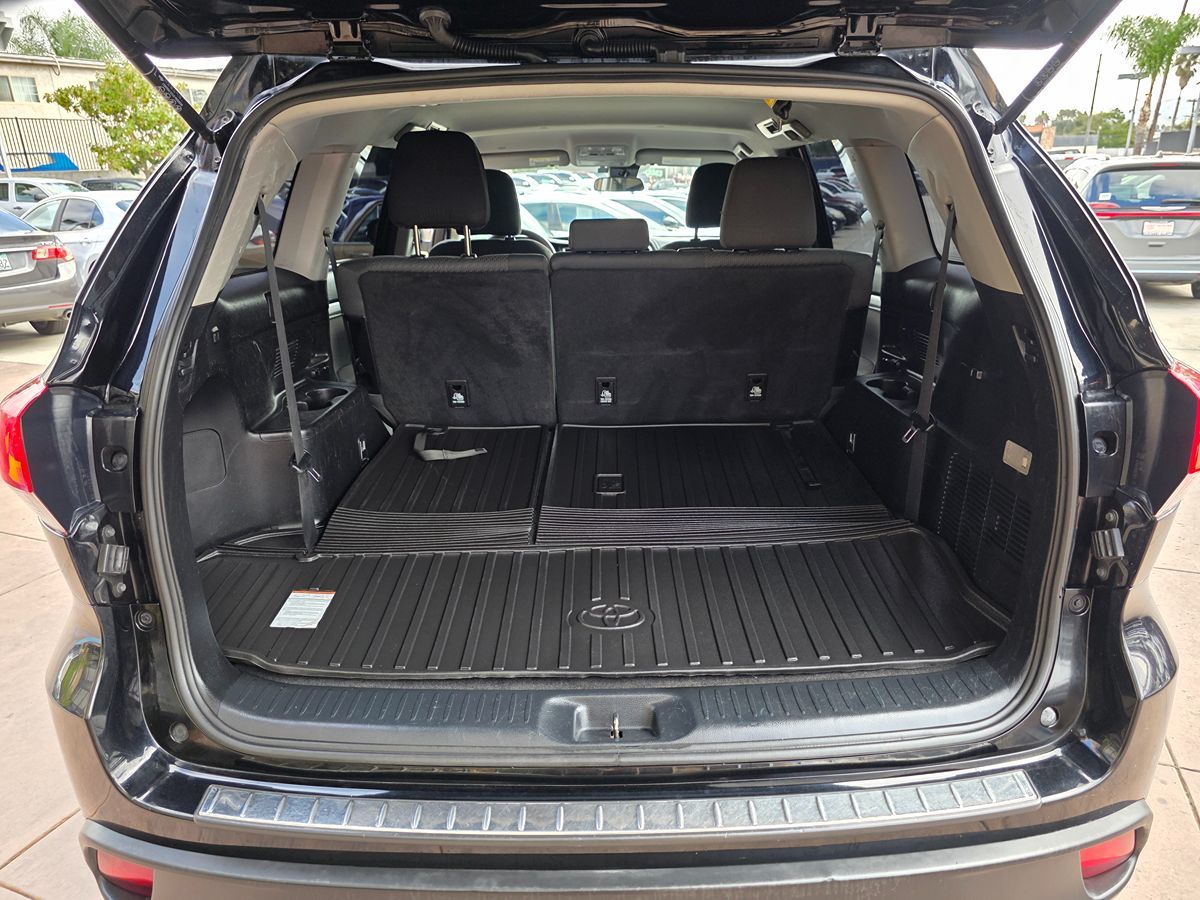 Toyota Highlander photo 19