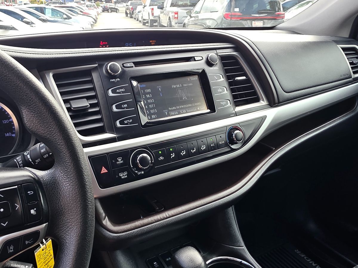 Toyota Highlander photo 37