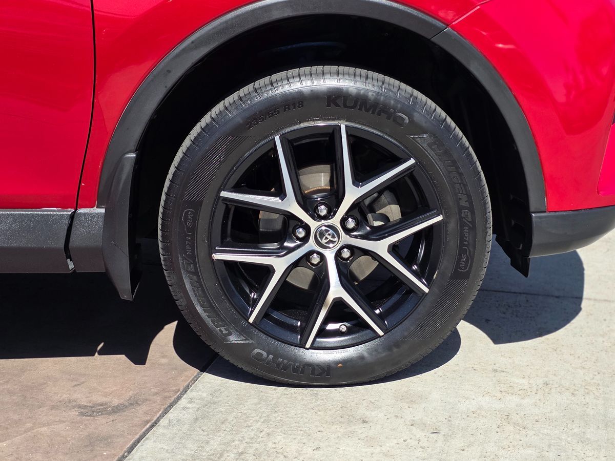 Toyota RAV4 photo 13