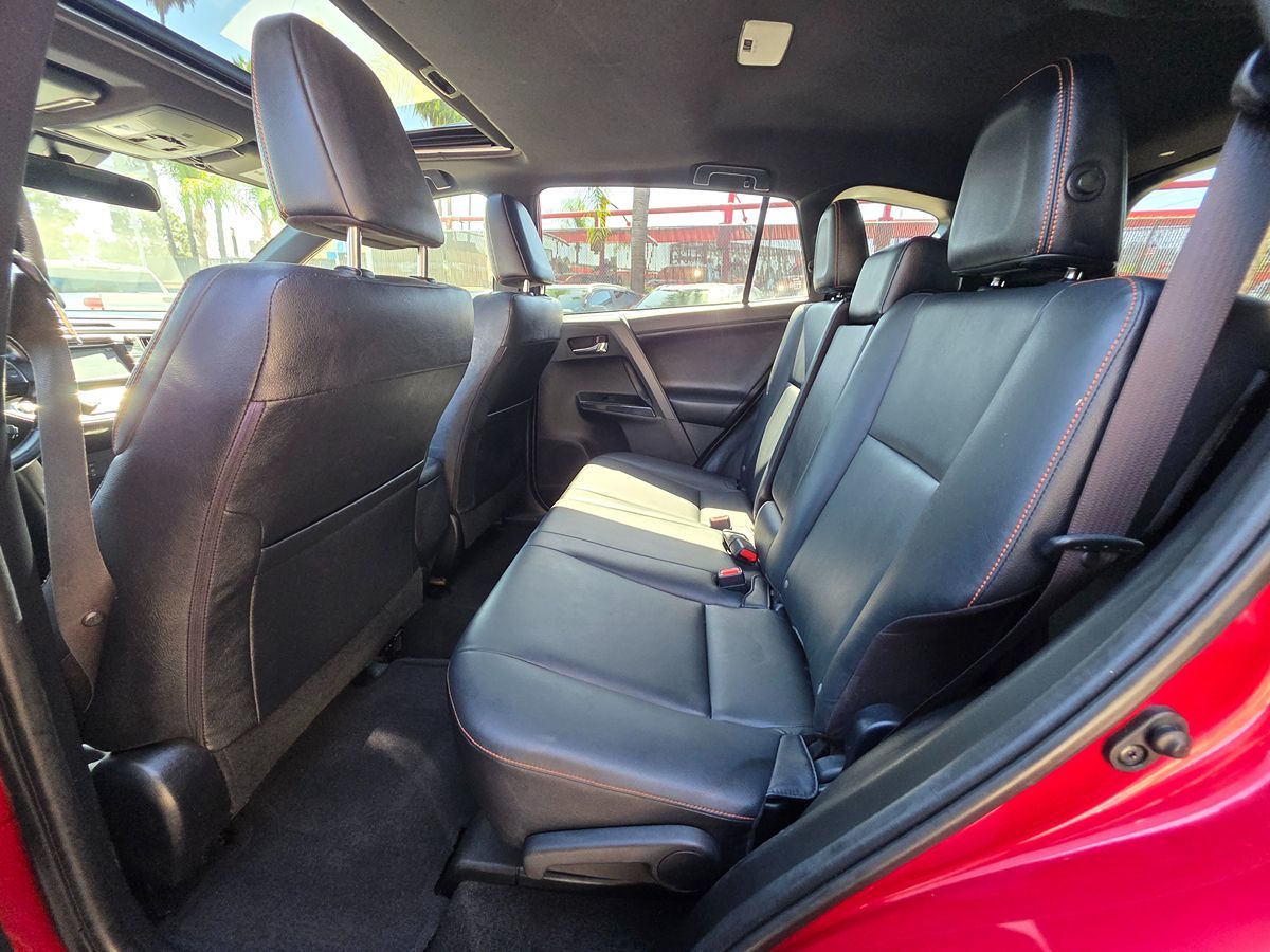 Toyota RAV4 photo 25