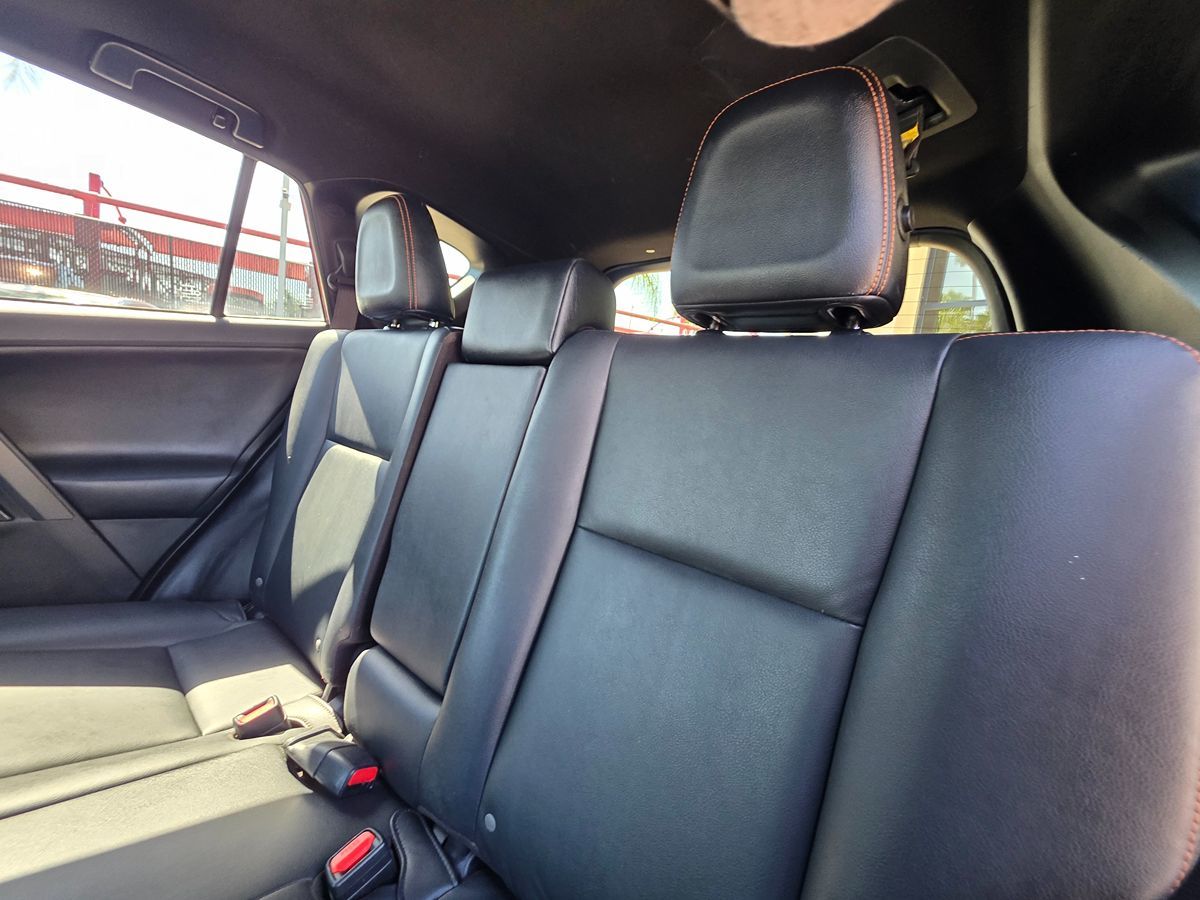 Toyota RAV4 photo 26