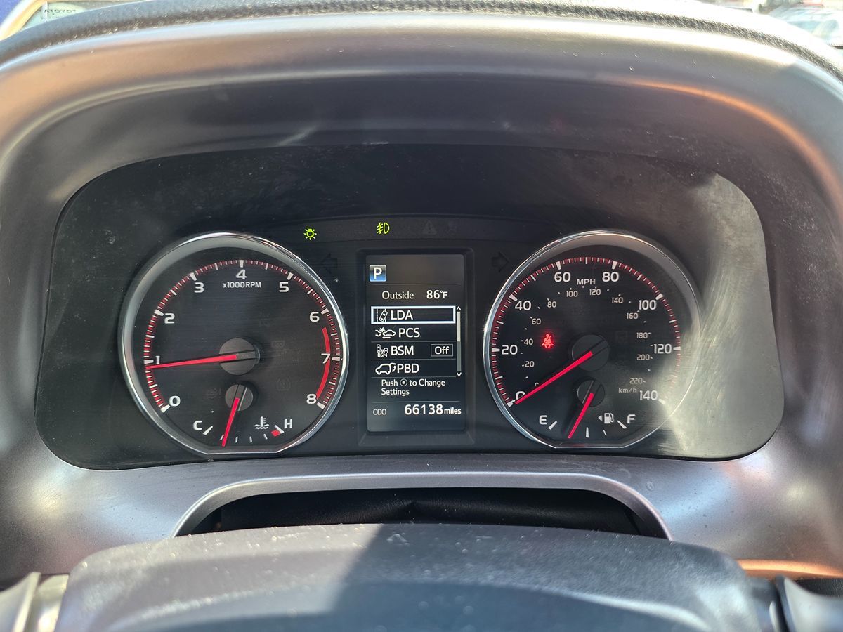Toyota RAV4 photo 32
