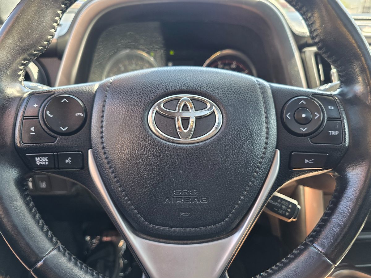 Toyota RAV4 photo 33