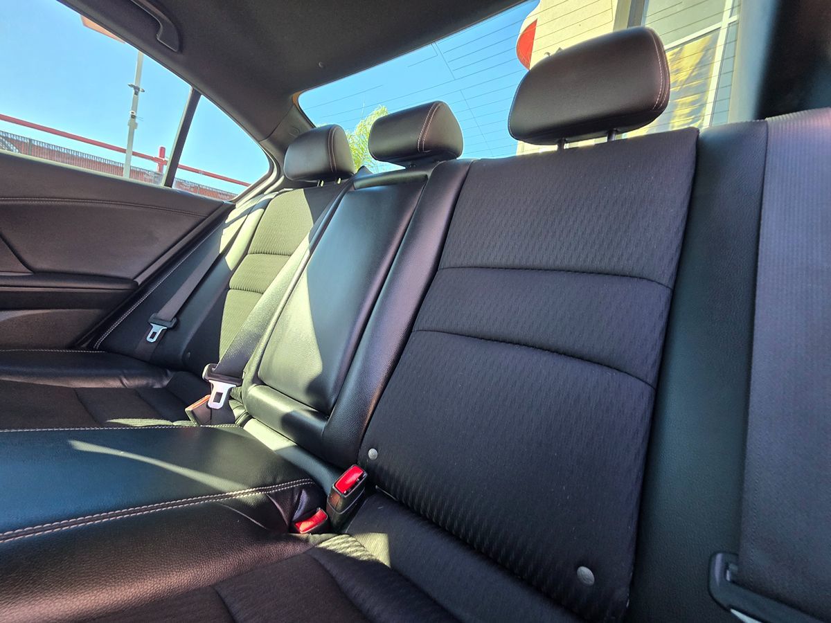 Honda Accord photo 22