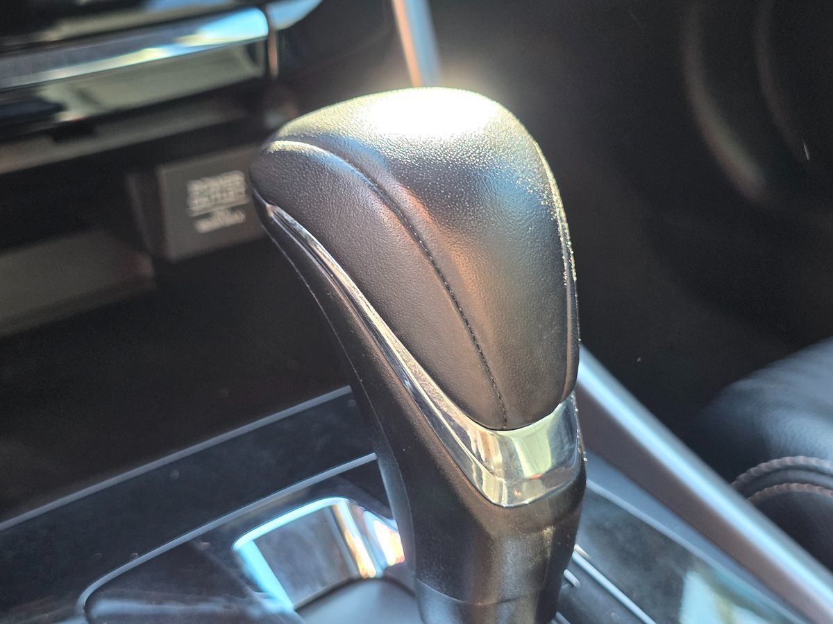 Honda Accord photo 38