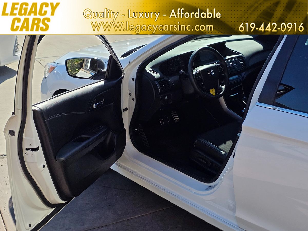 Honda Accord photo 44