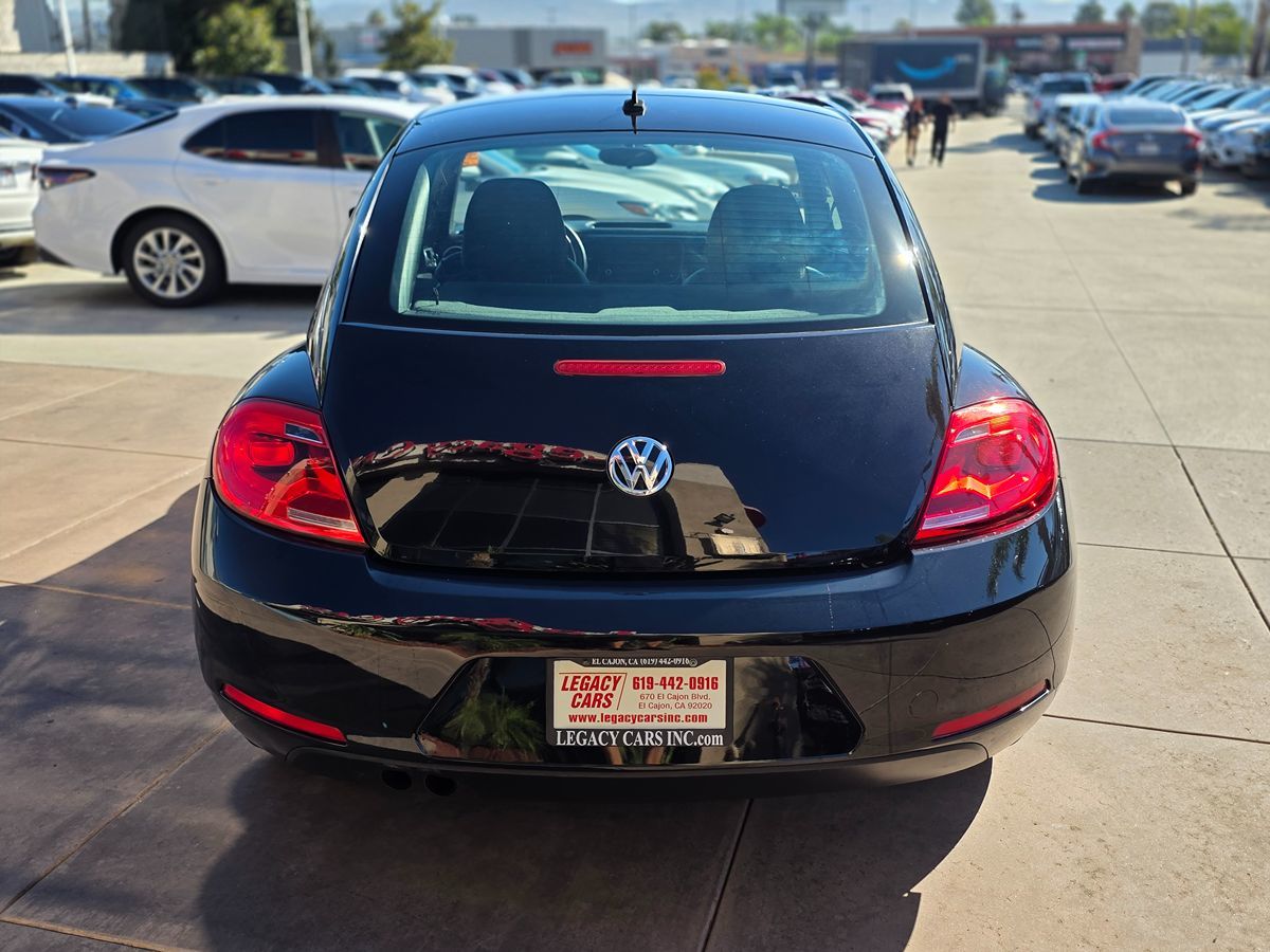 Volkswagen Beetle photo 11