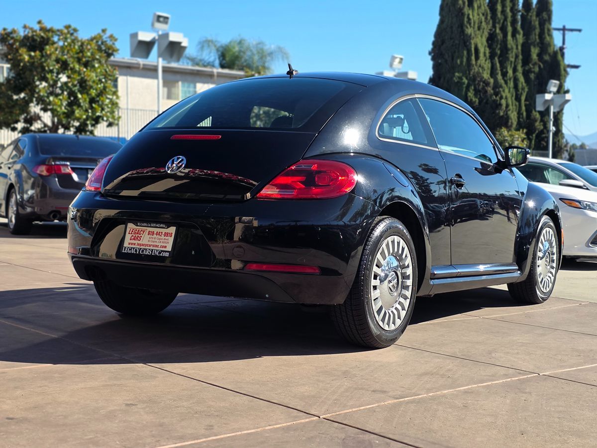 Volkswagen Beetle photo 12