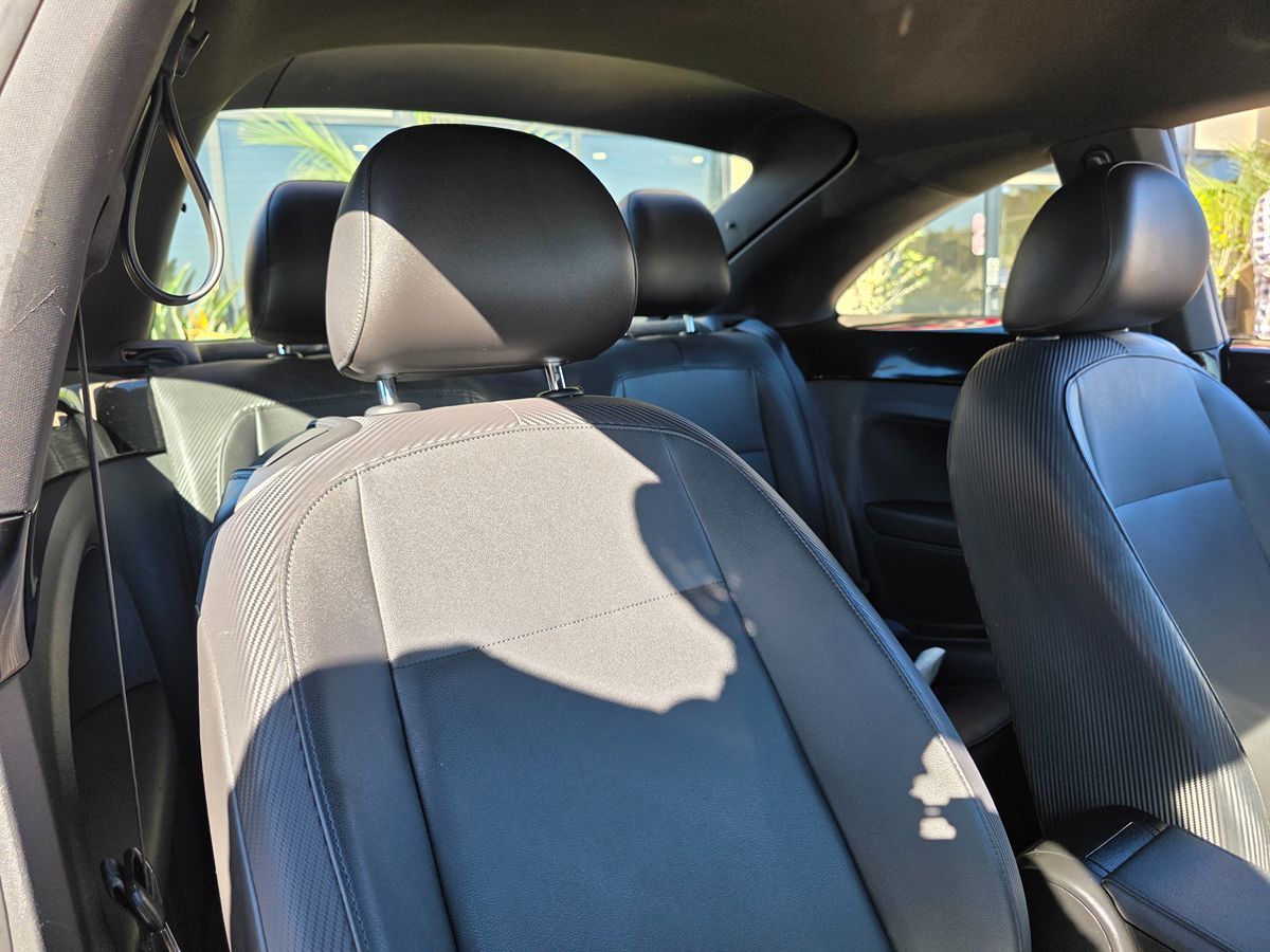 Volkswagen Beetle photo 17