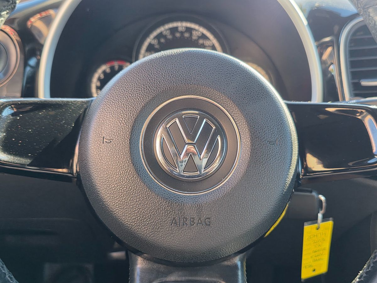 Volkswagen Beetle photo 28