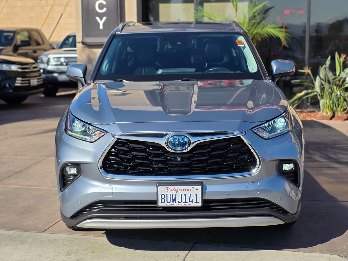 Toyota Highlander photo 4