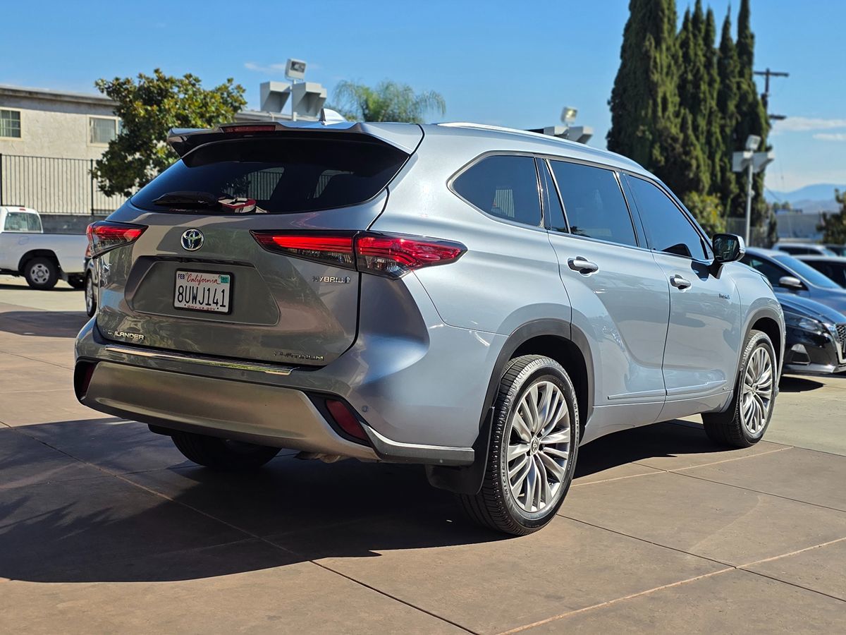 Toyota Highlander photo 12