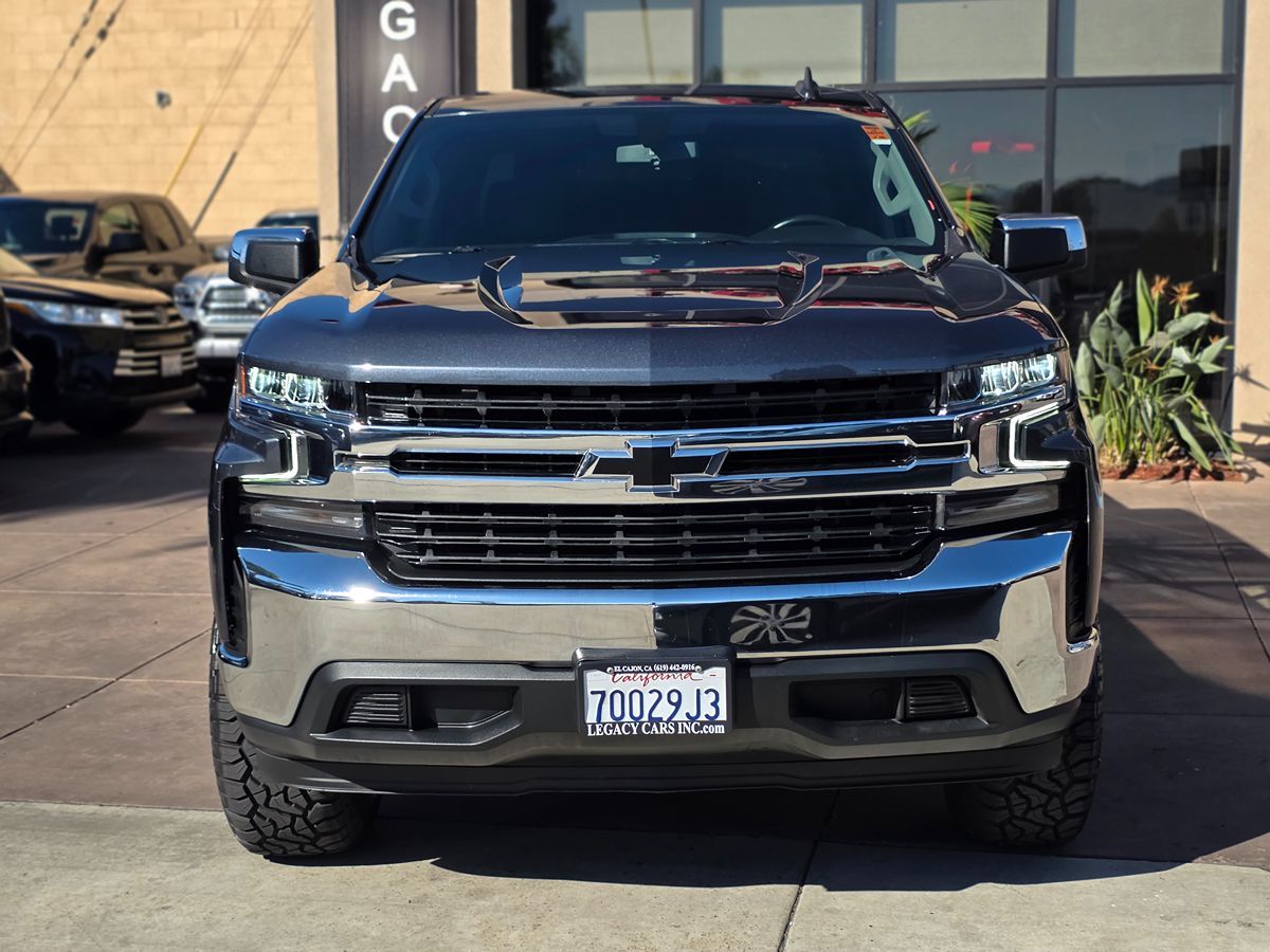 Chevrolet Silverado photo 4