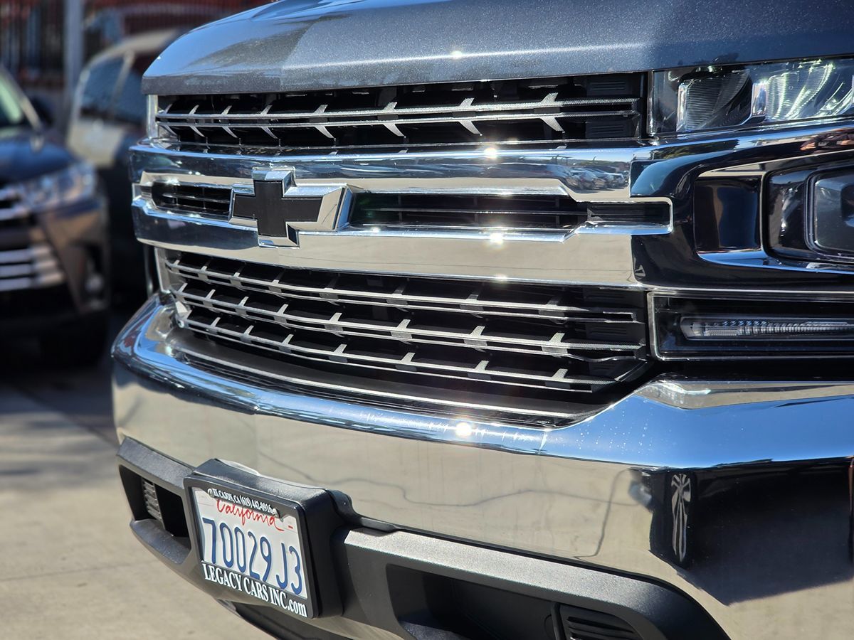 Chevrolet Silverado photo 7