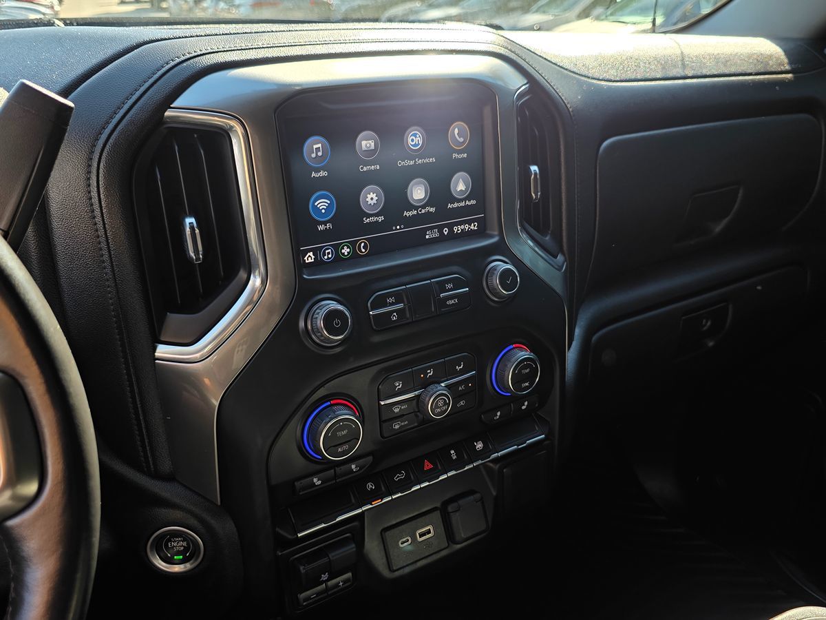 Chevrolet Silverado photo 37