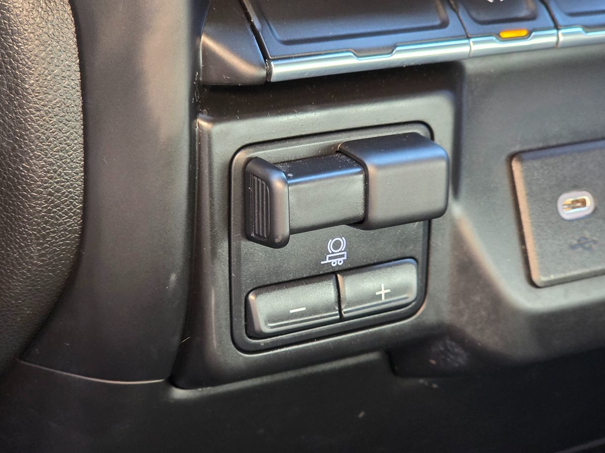 Chevrolet Silverado photo 46