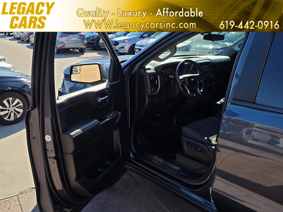 Chevrolet Silverado photo 53