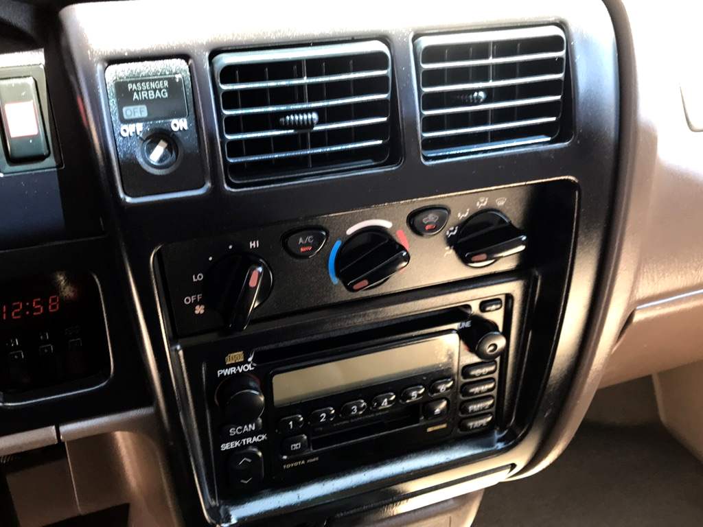 Sold 2003 Toyota Tacoma V6 XTRA CAB 4X4 MANUAL TRD Off-Road in El