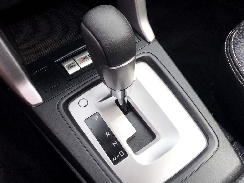 forester　1204040 オプションお写真2枚目掲載 For 14-18 Subaru Forester XT | 2.0 Turbo Direct Replacement Front