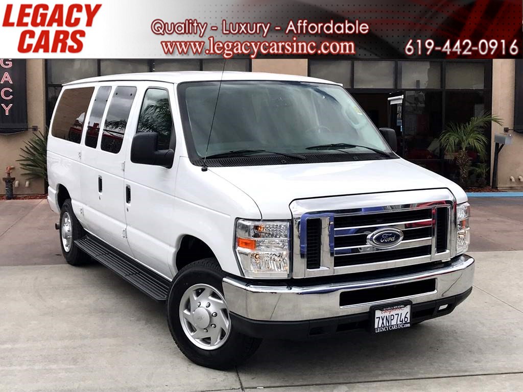 2014 Ford Econoline Wagon E-350 SD XLT 12 PASSENGER