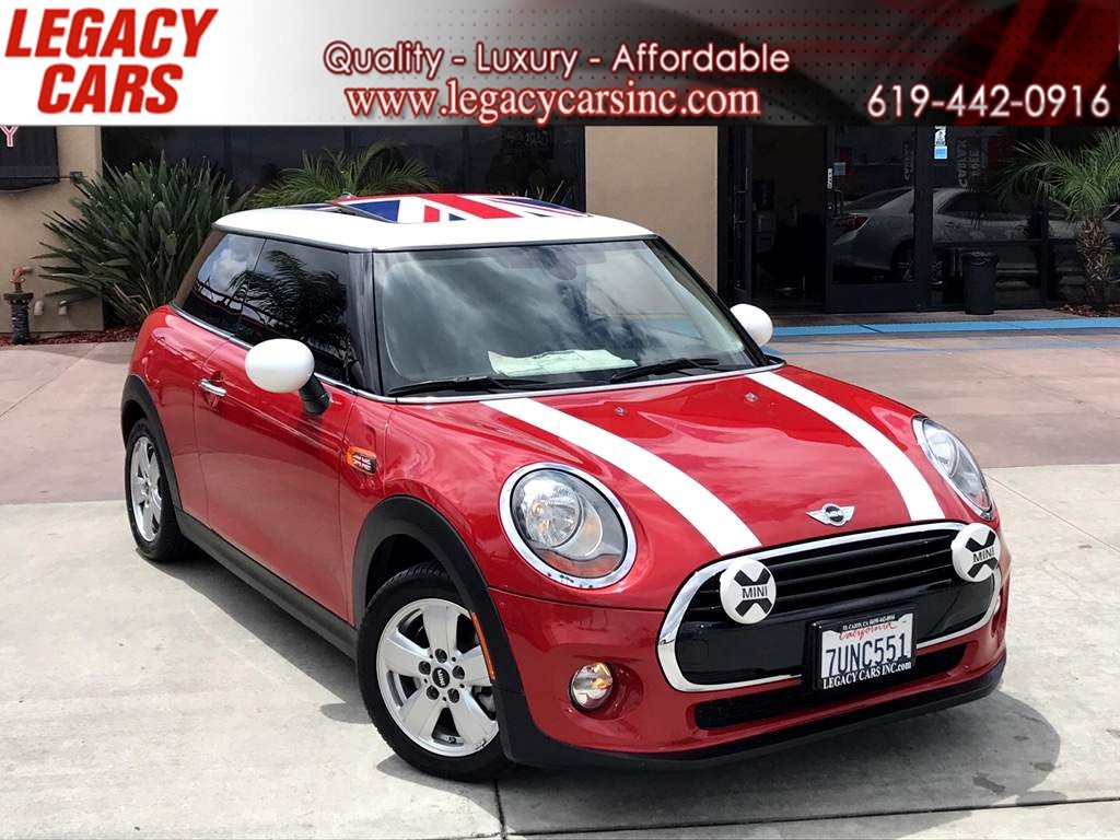 Sold 2016 MINI Cooper Hardtop w/Panoramic Sunroof/Backup Camera in