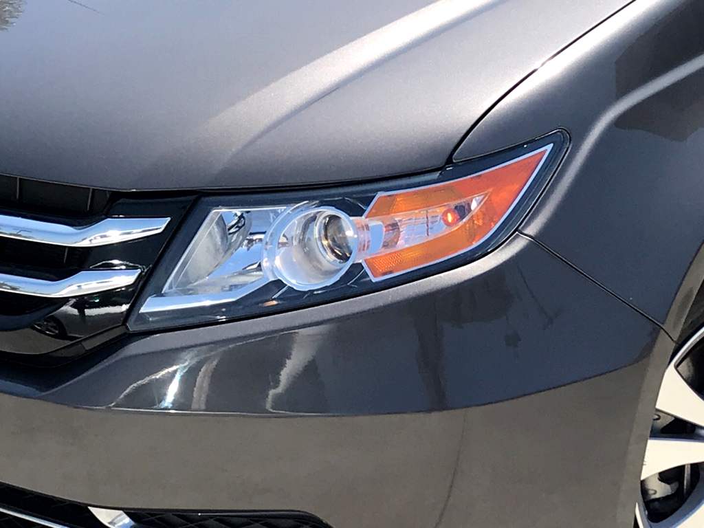 Sold 2016 Honda Odyssey 7-Passenger EX-L w/Sunroof/DVD LOW MILES