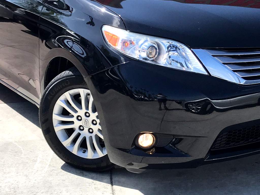 Sold 2016 Toyota Sienna XLE 8-Passenger w/Nav Pkg/Sunroof in El Cajon