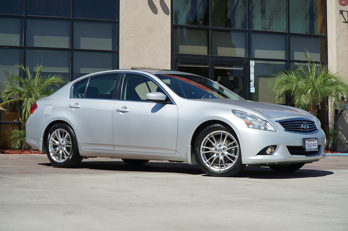 Sold 2013 INFINITI G37 Sedan Journey in El Cajon