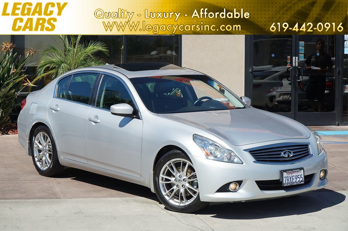 2013 INFINITI G37 Sedan Journey