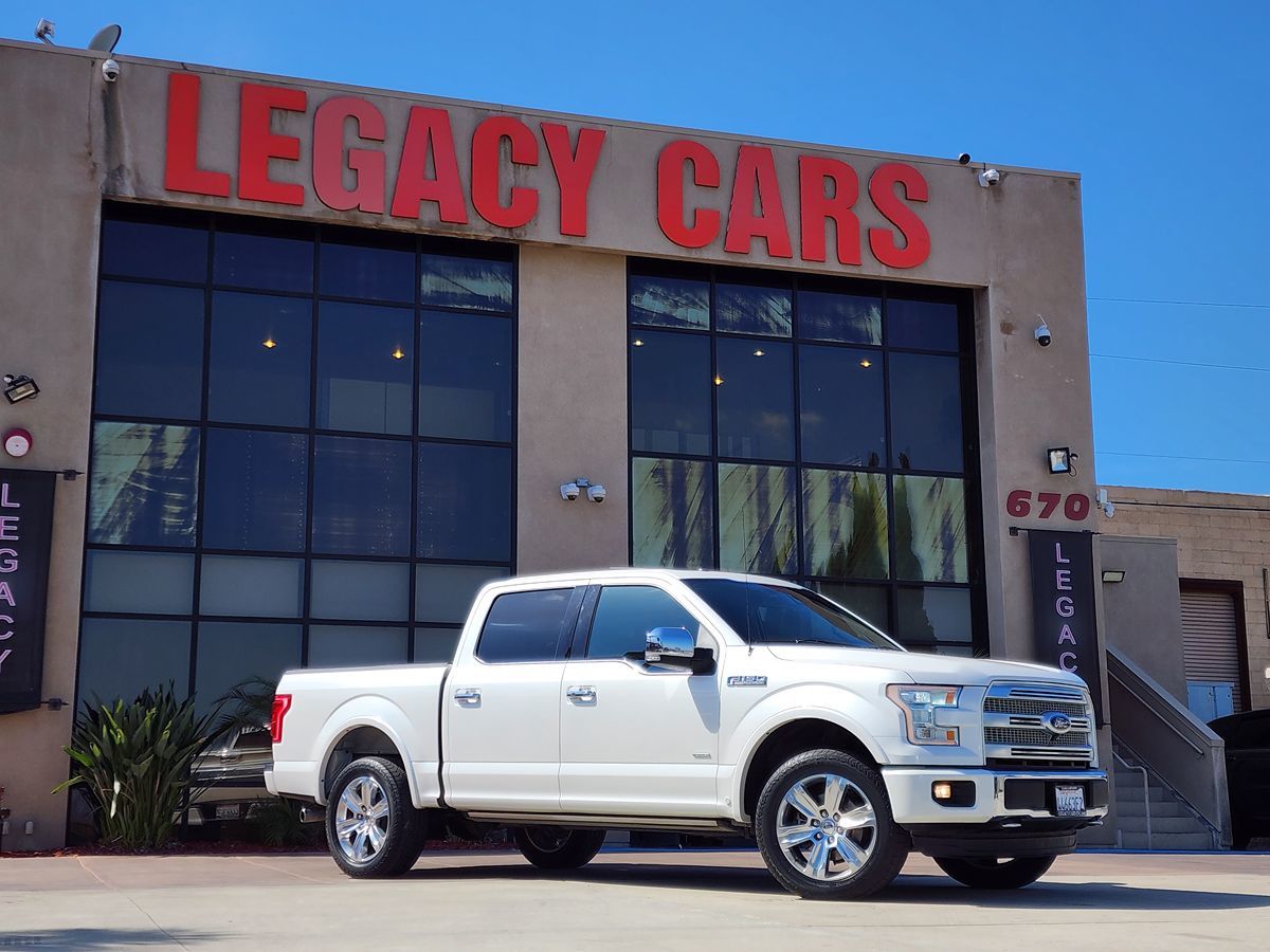 Poll: Is The 2025 Ford Expedition Better Looking Than The 2024?, image size:1200x900