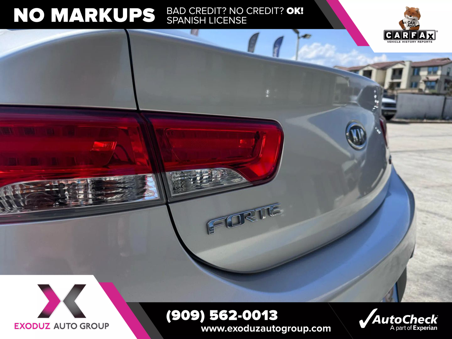 2011 Kia Forte Koup SX photo 7