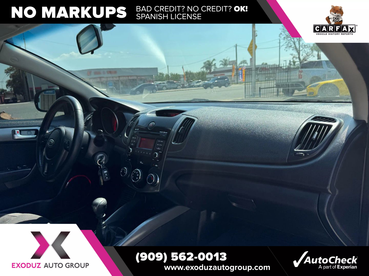 2011 Kia Forte Koup SX photo 10