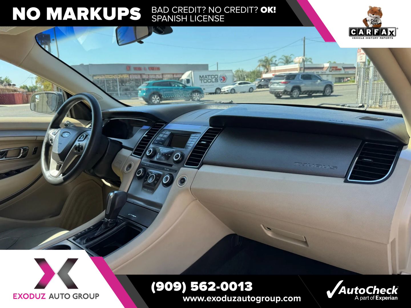 2014 Ford Taurus SE photo 8