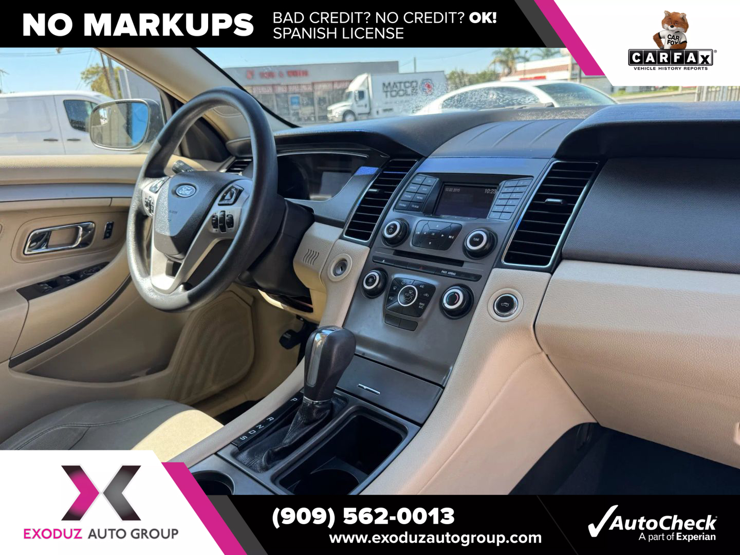 2014 Ford Taurus SE photo 9
