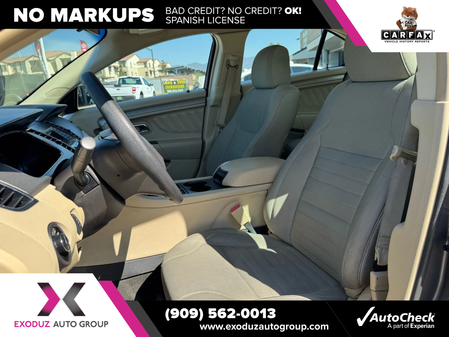 2014 Ford Taurus SE photo 21