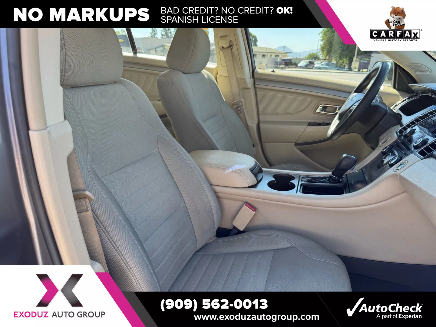 2014 Ford Taurus SE photo 22