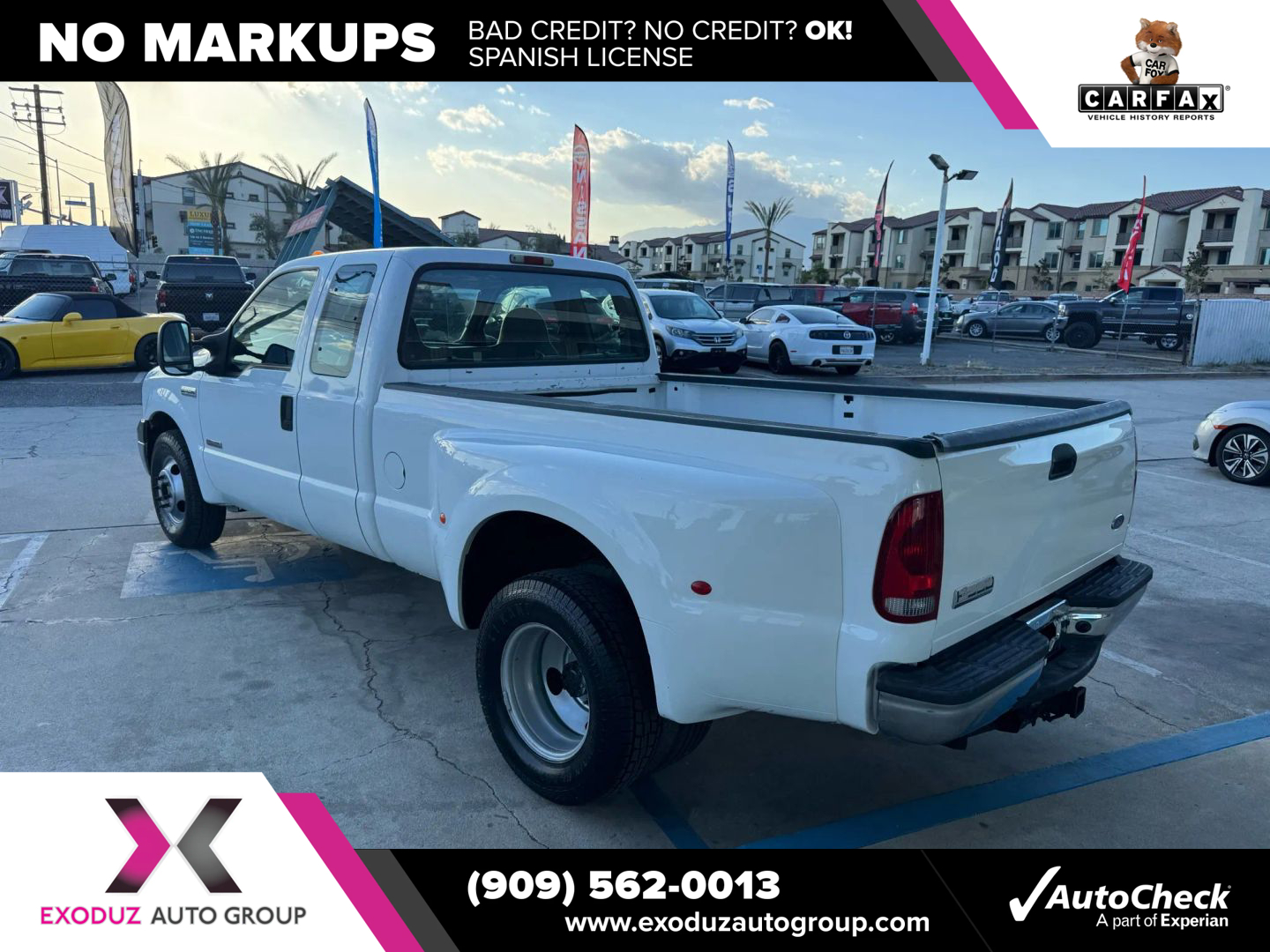 2005 Ford F-350 XL photo 2