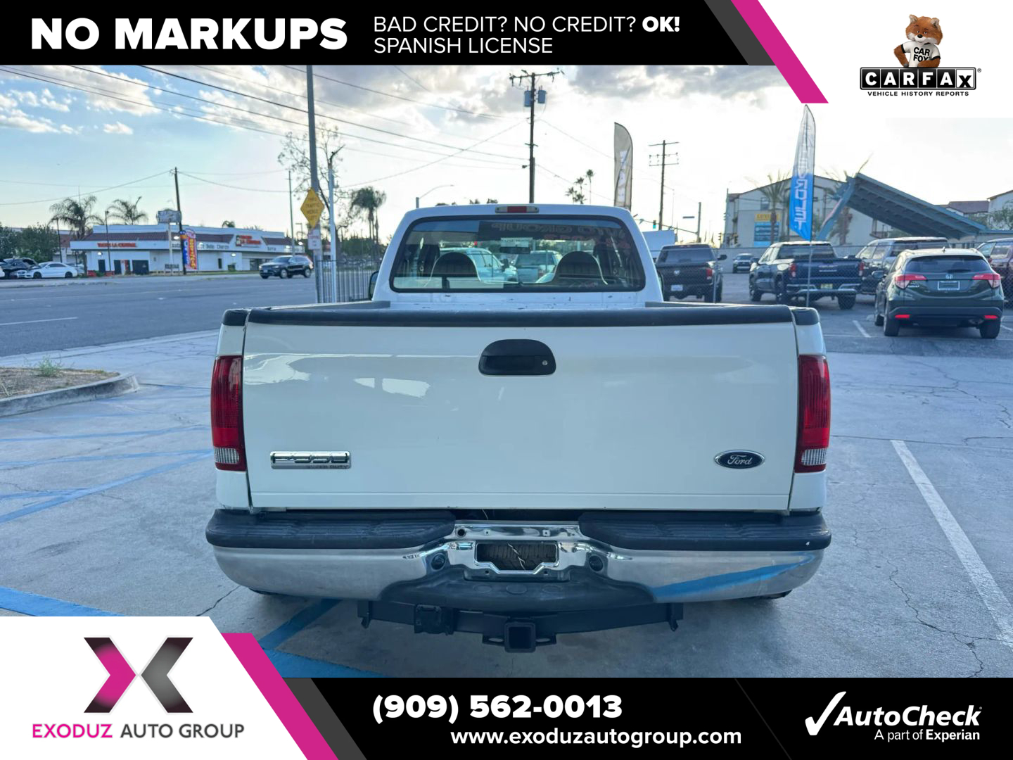 2005 Ford F-350 XL photo 3