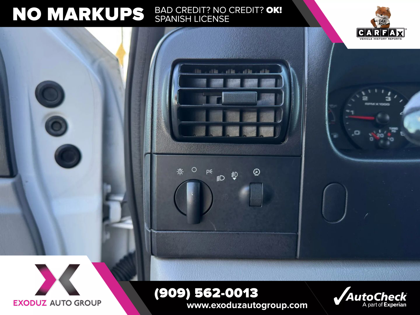 2005 Ford F-350 XL photo 14