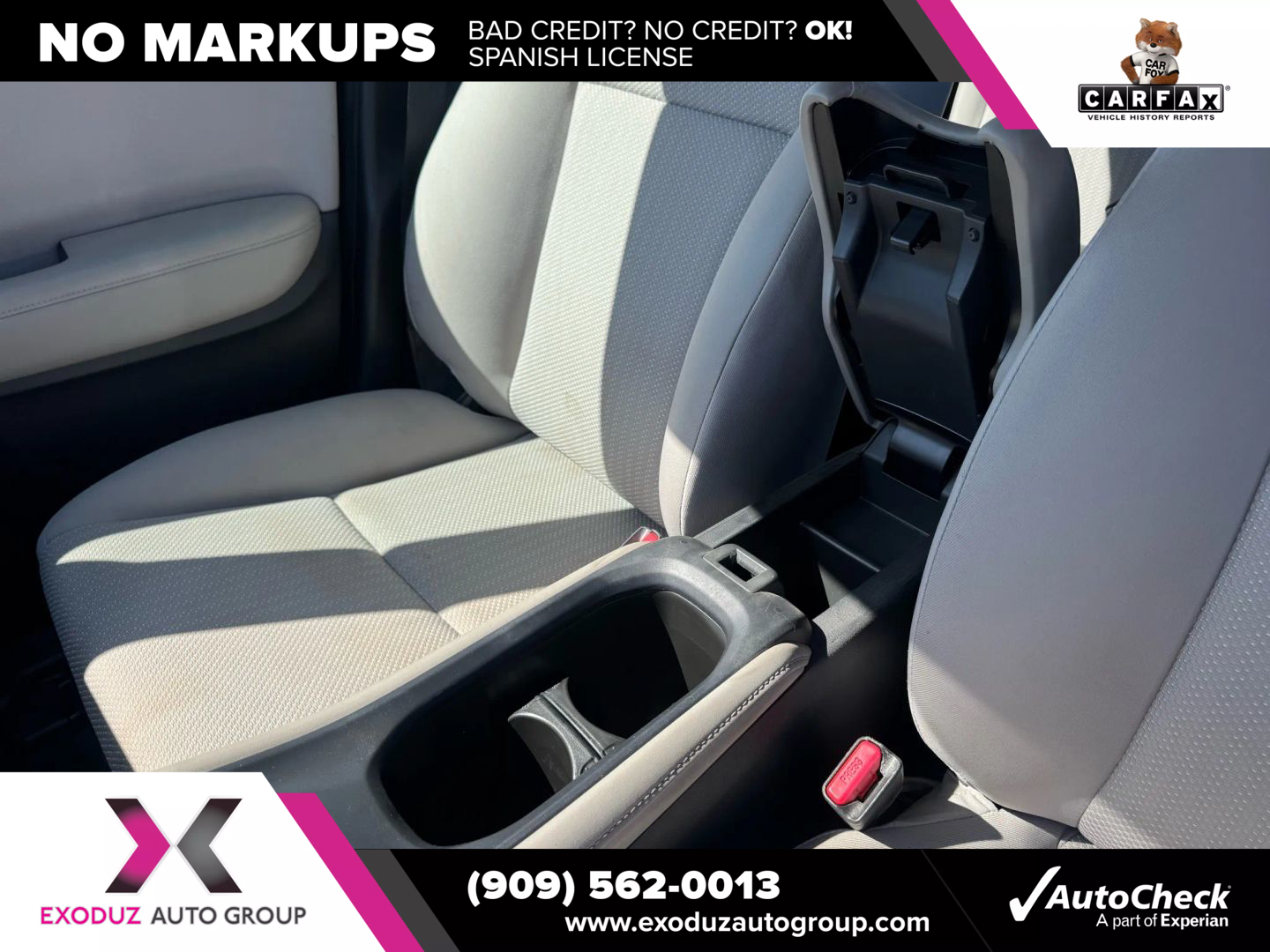 2017 Honda HR-V LX photo 22