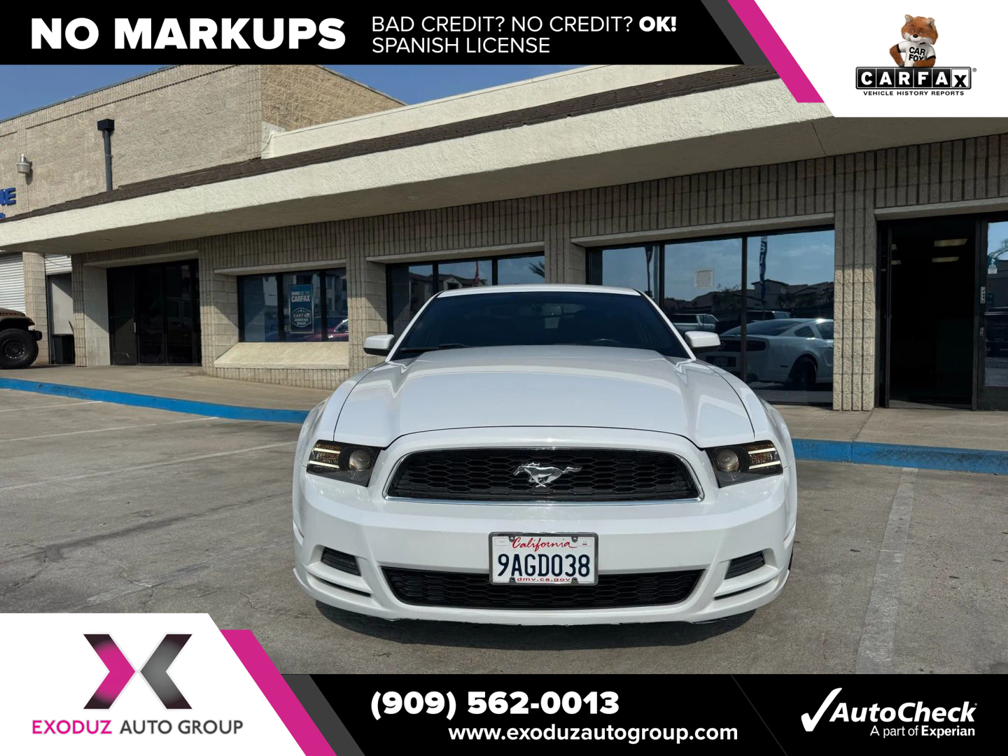 2014 Ford Mustang V6 Premium photo 2