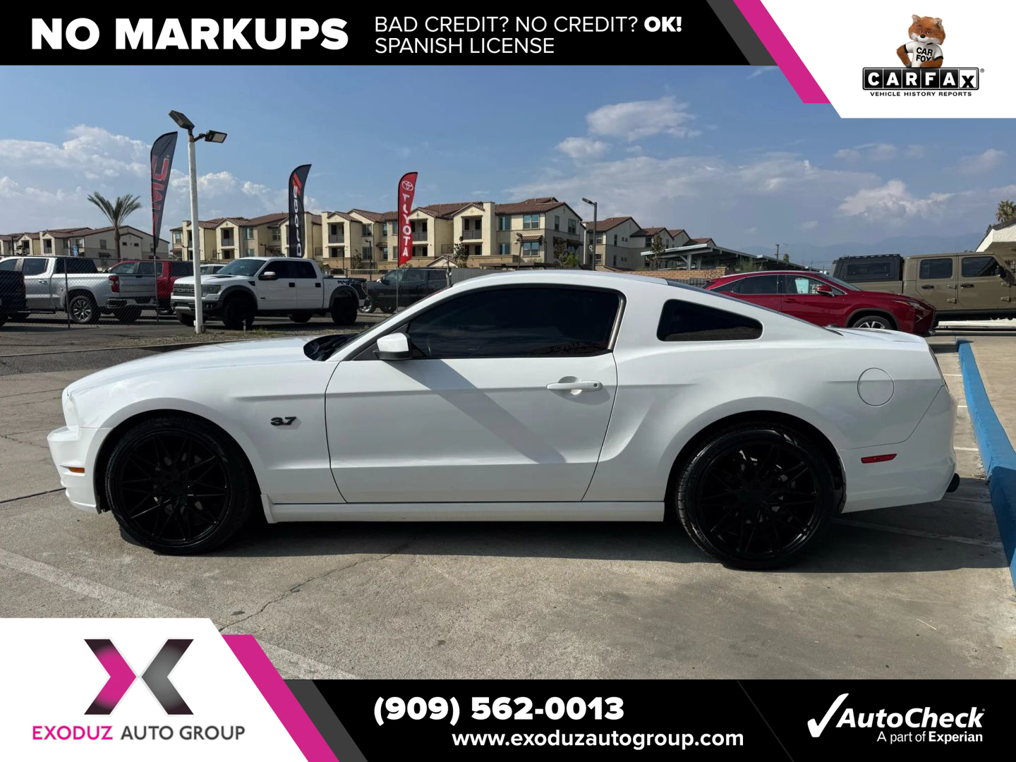 2014 Ford Mustang V6 Premium photo 4